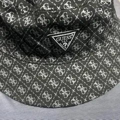 し*い様 GUESS バケットハット ブラック サイズONE
