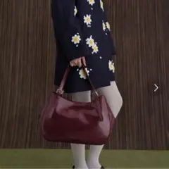 チャールズアンドキース　バーガンディバッグ　M