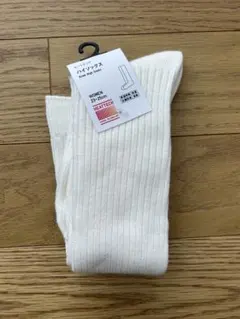 ユニクロハイソックスヒートテック　白