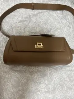 talbyyumi ヨコナガショルダー バッグのサムネイル