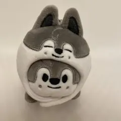ウルフチャン ぬい SKZOO スキズ　バンザイ Straykids スキズ ウルフチャン 10cm ぬいぐるみ バンチャン - メルカリ