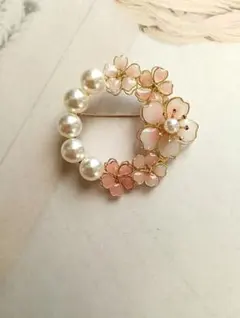 No.730 桜のブローチLサイズ　パールつき　ハレの日 ソラ桜シリーズ