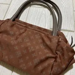 russet キューブバッグ　ブラウン