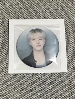 ホシ 缶バッジ seventeen RIGHT HERE