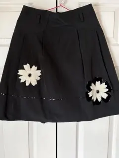 エムズグレイシ　お花スパンコールスカート