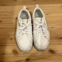 プーマPUMA 厚底スニーカー♪