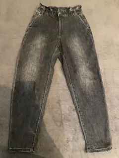 Item thumbnail for item 7af1bede-e3dd-4a1e-bbc7-618164e21e76