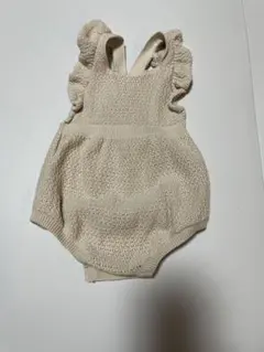【baby gap】ベージュ フリル付きロンパース　ニット　3-6m