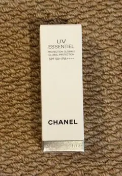 新品CHANEL UV エサンシエル 日焼け止めジェルクリームのサムネイル