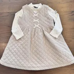 べべ ベージュ キルティング ワンピース タートルネック