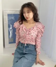 LILY BROWN　フラワープラントブラウスのサムネイル