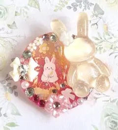 しおんꕤ様うさぎちゃんの小さいワールド レジンヘアゴム 現品のみ