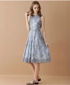 定価5万円！グレースコンチネンタル　フラワー刺繍ワンピース