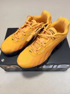 ナイキ　エアマックス　DN8