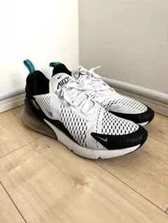 k*き様 Nike Air Max 270 スニーカー ホワイト/ブラック