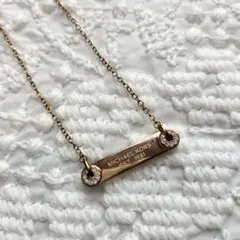 Item thumbnail for item d8b4f3c7-51c9-4c72-973b-1cc5d7e0a16c