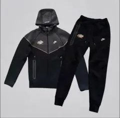 2026年最新】syna world nike tech fleeceの人気アイテム - メルカリ