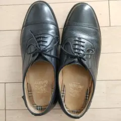 Burberry ストレートチップ 本革ビジネスシューズ