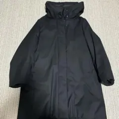 UNIQLO ブラック ハイブリッドダウンパーカー S 美品です。
