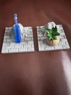 ドラゴンクエスト　びっくらたまご　やくそう　せいすい　　フィギュア　ドラクエ