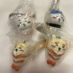 ちいかわ　寿司フィギュア　キーホルダー 4個セット