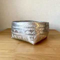 Item thumbnail for item 3459c04e-6dc6-4b98-a594-4d0846cfdb8e