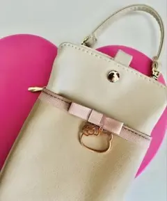 サンリオ Hello Kitty キティチャームスマホポーチ ベージュピンクのサムネイル