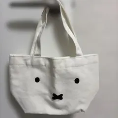 Item thumbnail for item 56155f0f-76e9-4a99-affb-4d01584c244a