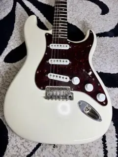 Squier Classic Vibe 70s Stratcaster ホワイトのサムネイル
