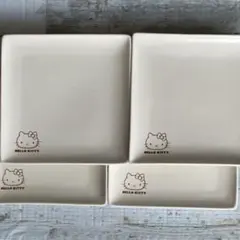 ハローキティ角皿4枚組