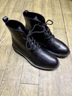 値下げ‼️美品！GU ブラックレザーミッドカットブーツ