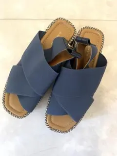 新品　Au BANNISTER サンダルのサムネイル