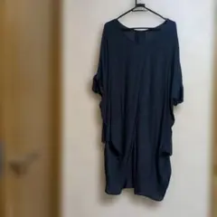 ゆったりシルエット 半袖トップス ダークブルー Mサイズのサムネイル