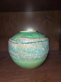 緑と青のグラデーション陶器花瓶