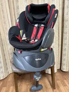 チャイルドシート　aprica ディアターンプラス