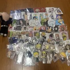 東京リベンジャーズ　東リベ　フィギュア　アクスタ　缶バッジ　70点　まとめ売り②