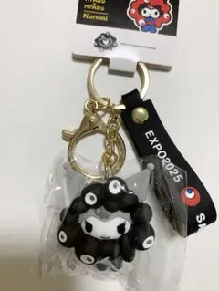 黒ミャクミャク ✕ ハンギョドン ストラップキーホルダー - メルカリ