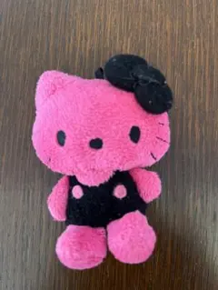 Hello Kitty ぬいぐるみキーホルダー ピンク ブラック