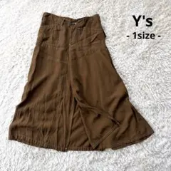 Y's 変形アシンメトリカーゴスカート　プリーツ　タック　スリットのサムネイル