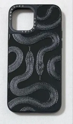 CASETiFY iPhone17ケース Black Cow ミラー - メルカリ