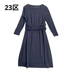 美品　23区　ネイビー ひざ丈ワンピース M フォーマルのサムネイル