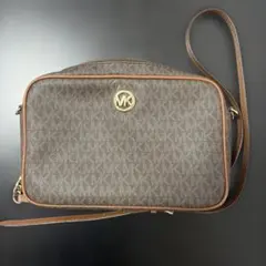 Michael Kors MK シグネチャー ショルダーバッグ