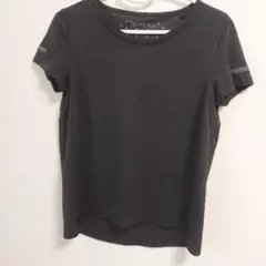 adidas　CLIMACHILL ダークグレー Tシャツ 半袖　夏