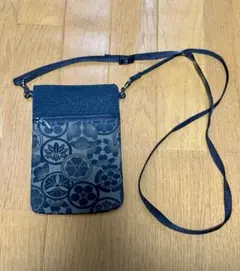 Item thumbnail for item 977cad52-8e82-4e6c-8469-5db83448ccbd