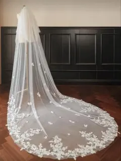 ロングウェディングベール　トレーン付