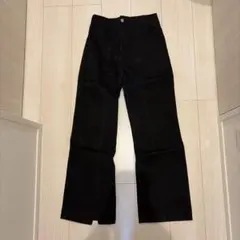 PAGEBOY フロントスリット ブラック セミフレアデニム