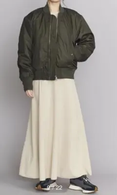 ブルゾン　ジャケット　中綿インナー付　オリーブ　カーキ　スリーウェイ　フードなし