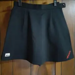卓球パンツ　Butterfly スコート