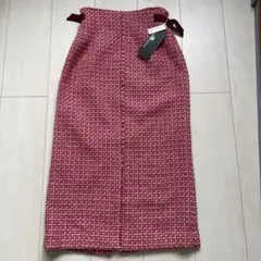 新品　カールパークレーン赤系ツイードタイトスカート　匿名配送のサムネイル
