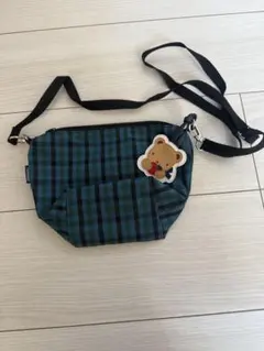 【新品✨】familiar肩掛けバッグ❤️ 完売•レア品 ファミリアチェック familiarのフリマアイテム一覧